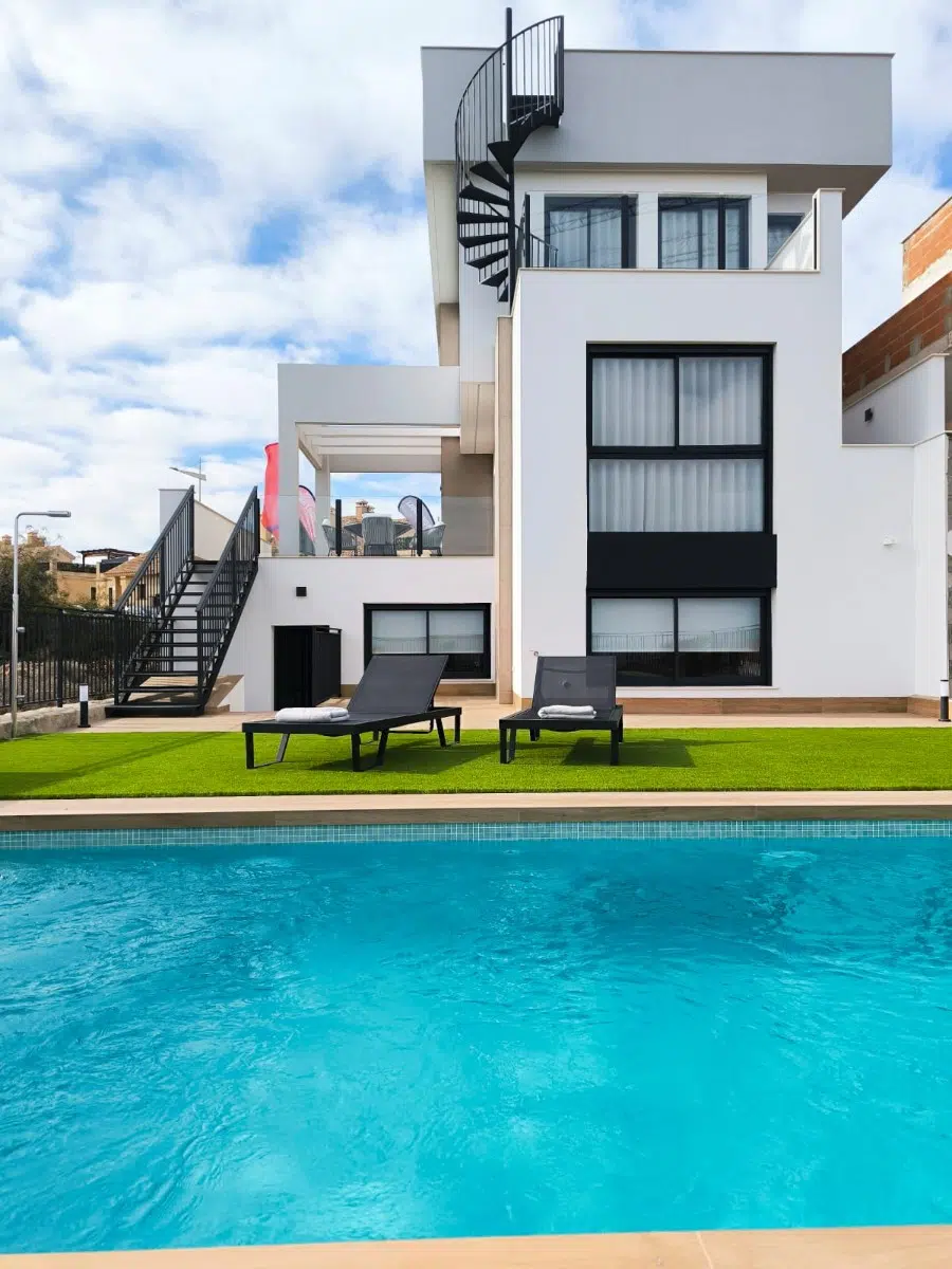Semi-detached house with 3 bedrooms in Algorfa - 1/9