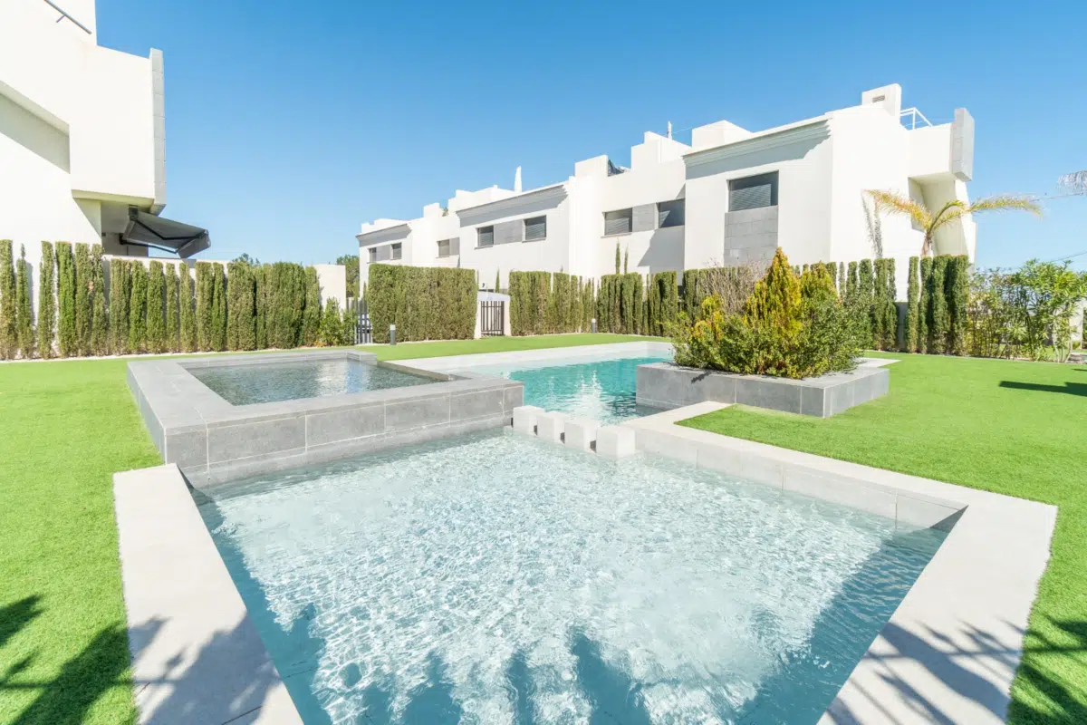 Apartment with 3 bedrooms in Torrevieja - 1/10