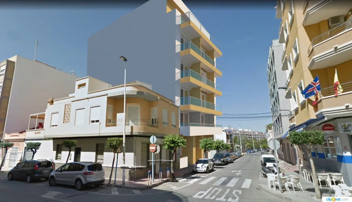 Apartment in Torrevieja - 1/4