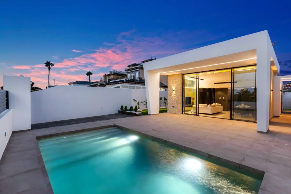Villa met 3 slaapkamers in Torrevieja - 1/10