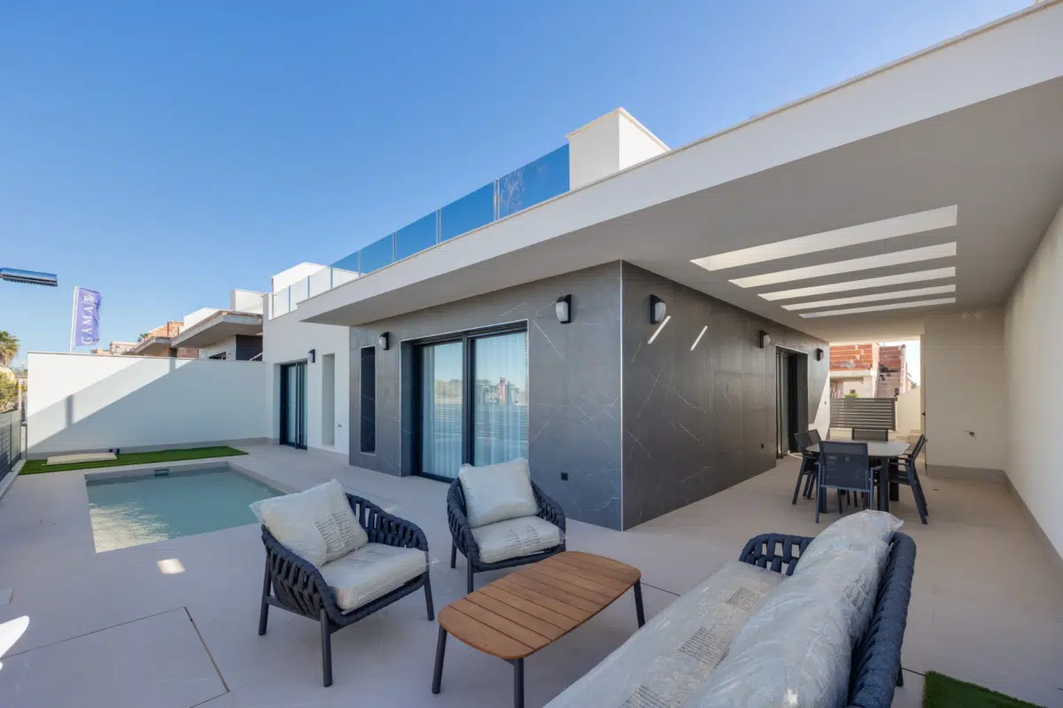 Villa with 3 bedrooms in Torrevieja - 1/10