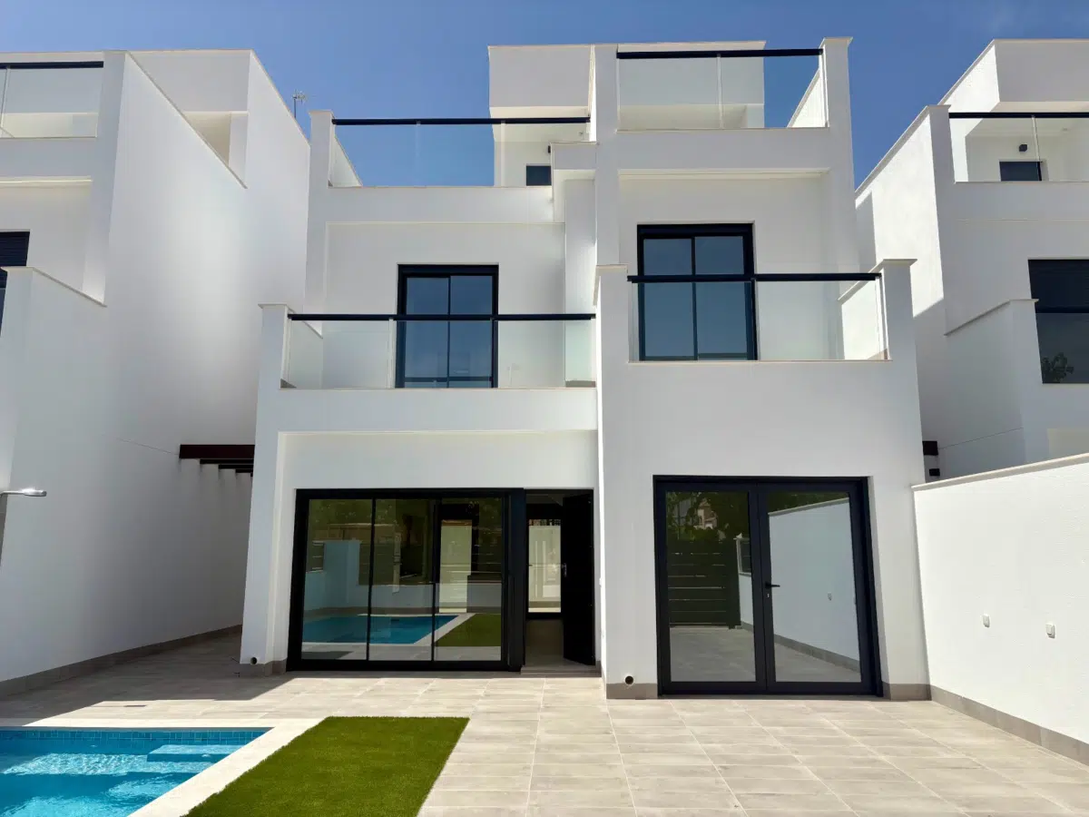 Villa with 3 bedrooms in Los Alcazares - 1/8