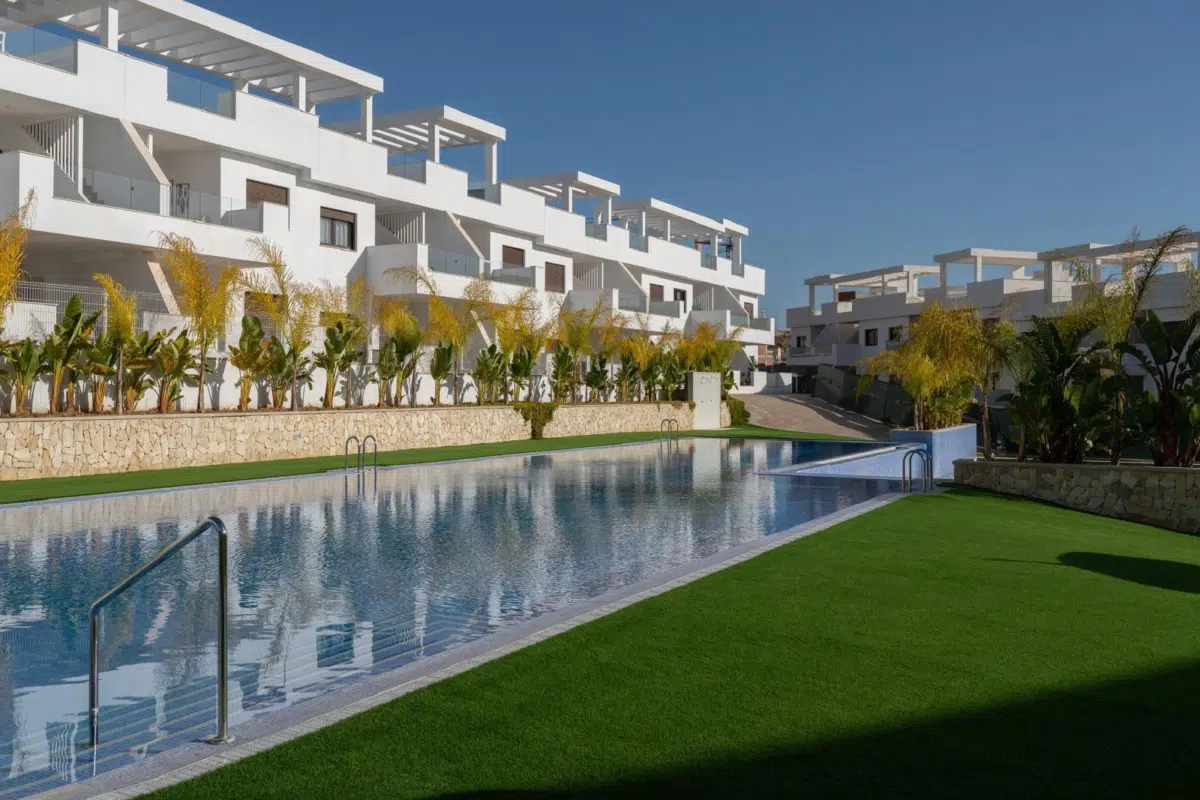 Apartment with 2 Bedrooms in Finestrat - 1/10